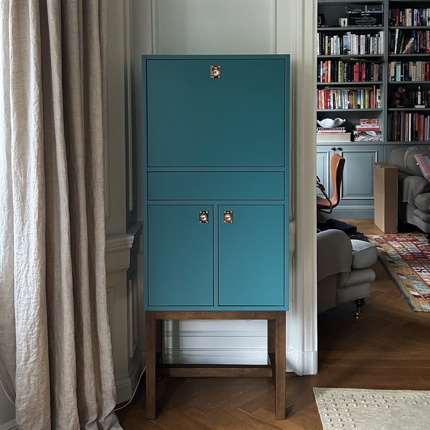 The Petit Drinks Cabinet